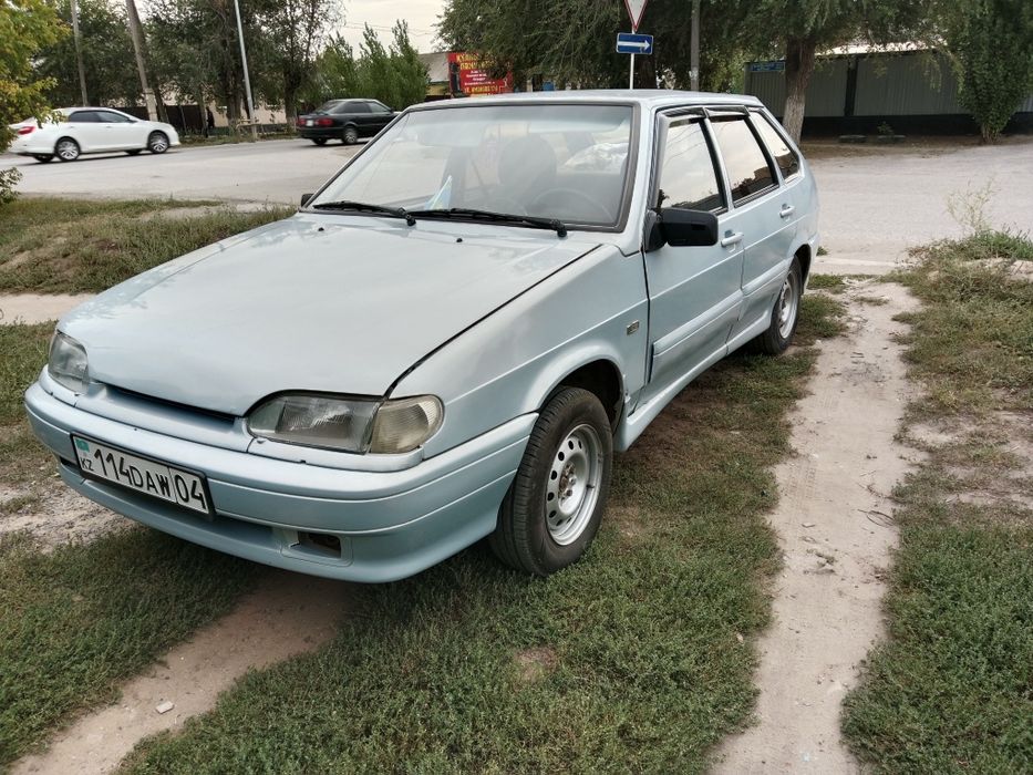 Продам ваз-2114.