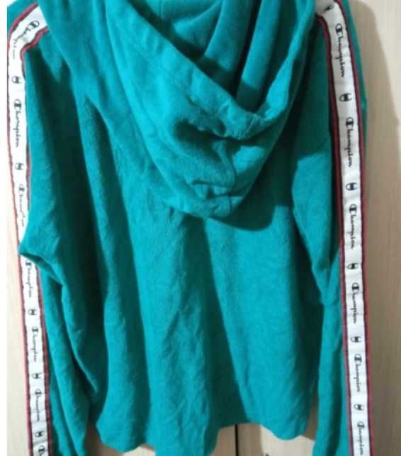 Champion и Levis - оригинални дамски суичъри! Топ състояние!