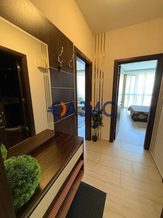 Продава се Двустаен апартамент в к.к. Слънчев бряг - 63 кв.м за 745 €/кв.м - Снимка #4