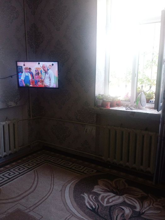 Продаю рядом Рисивой мост