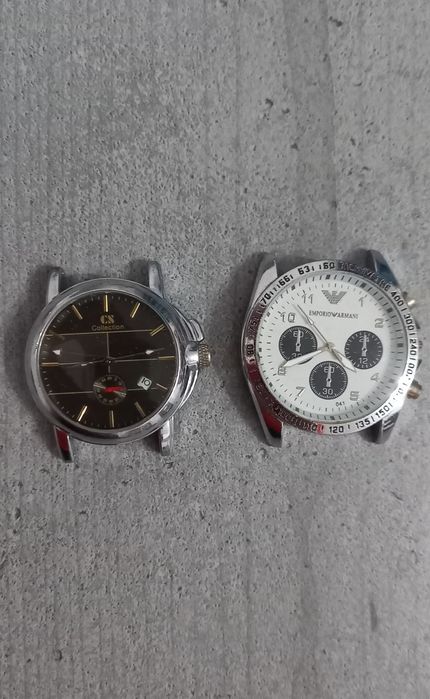 Vând 8 ceasuri pentru piese