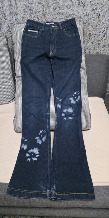 Женские джинсы. 40 р