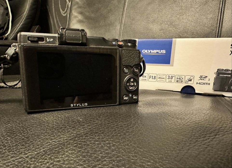 Olympus Stylus XZ-2