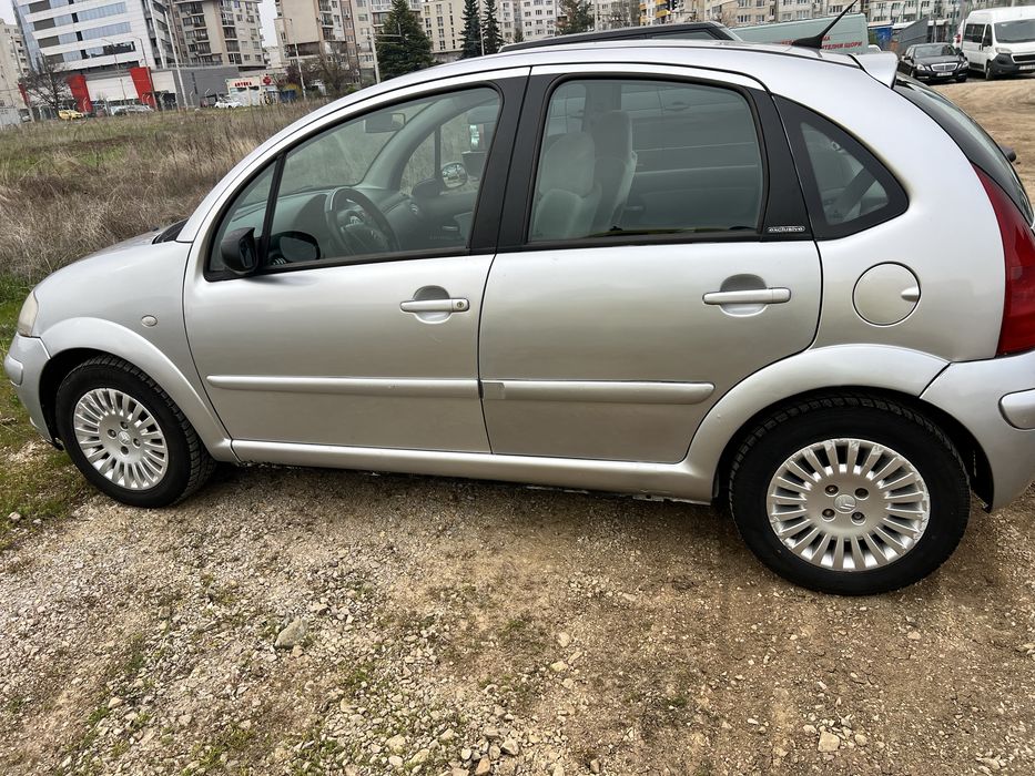 Продавам Citroen C3