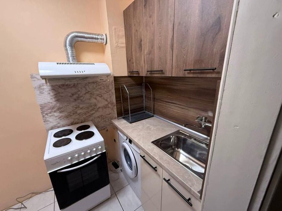 Дава се под наем Едностаен апартамент в София, Зона Б-18 - 45 кв.м за 398.82 € - Снимка #1