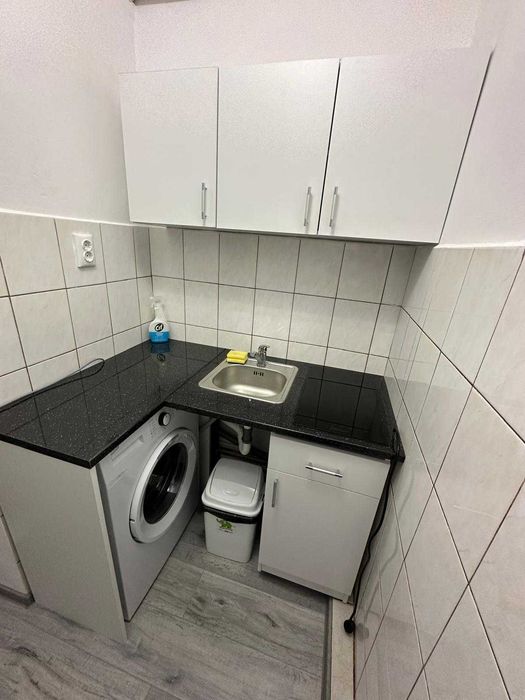 PF Vand Garsoniera moderna predare la cheie~zona Elite City Fabricii~ etaj 2/4~ renovata complet!