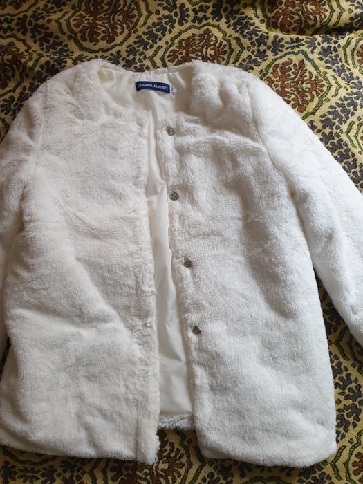 Продам курточку для девачки.