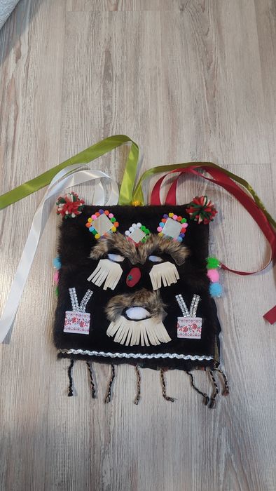 Детски кукерски маски