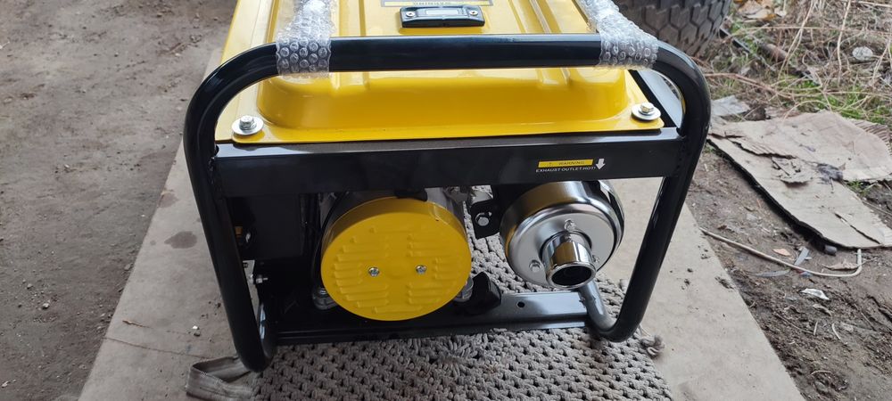 Бензиновый генератор