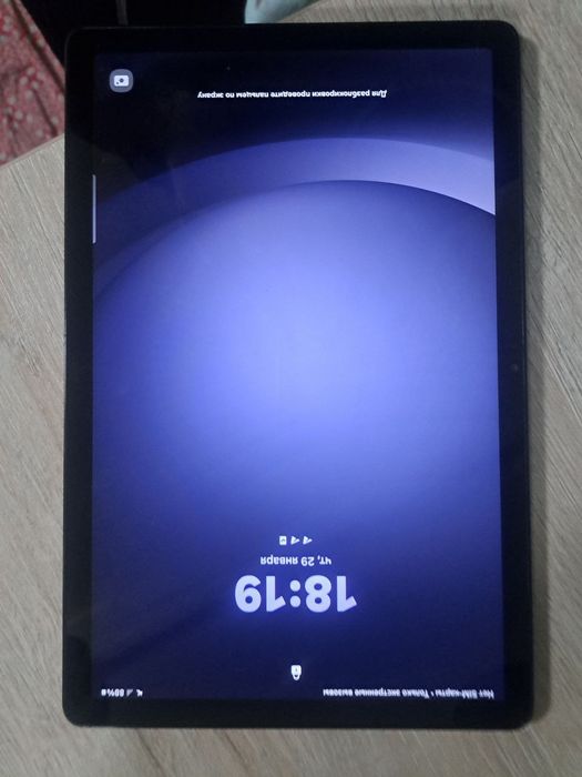 Samsung Tap 9a  128/8