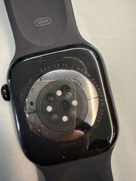 Apple watch 11 46mm black