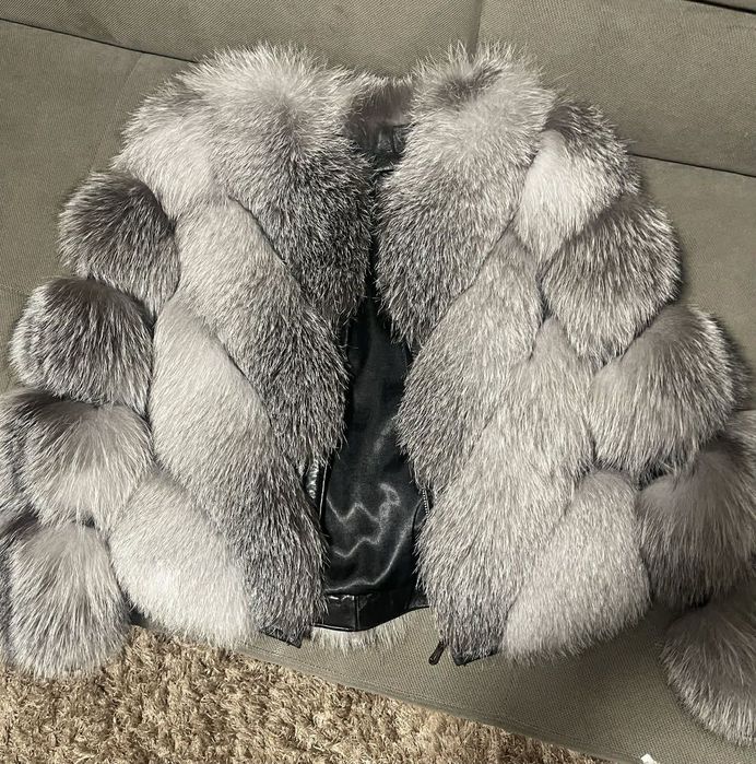 Blana noua cu eticheta