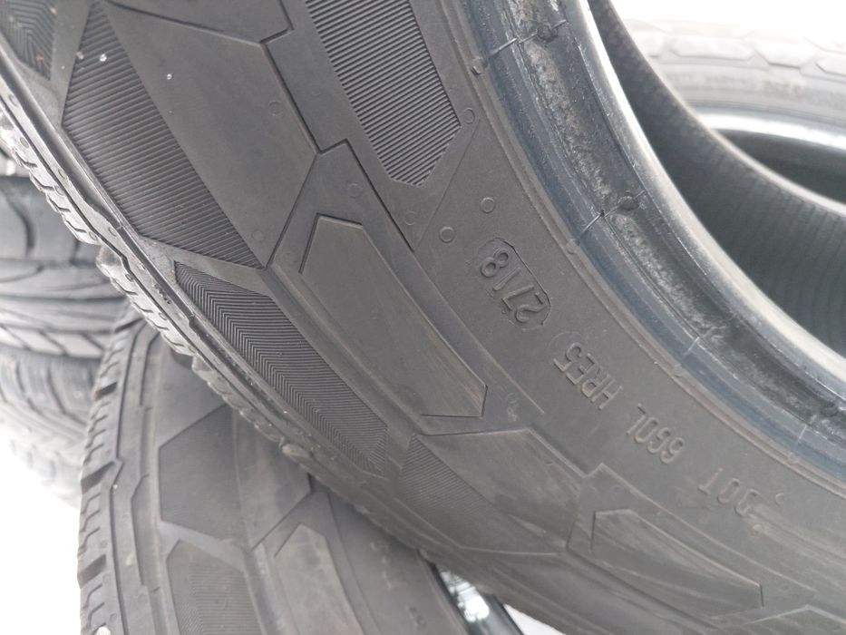 215/65/16" Continental 4бр.гуми