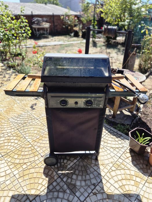 Газово барбекю с лава камъни