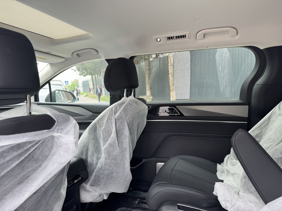 Новый BYD M9 2026