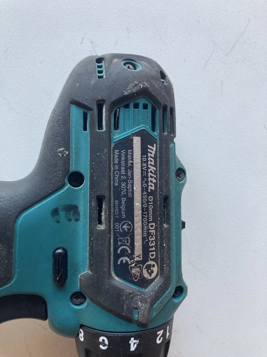 Autofiletanta Makita 10,8v  DF 331D  doar corp