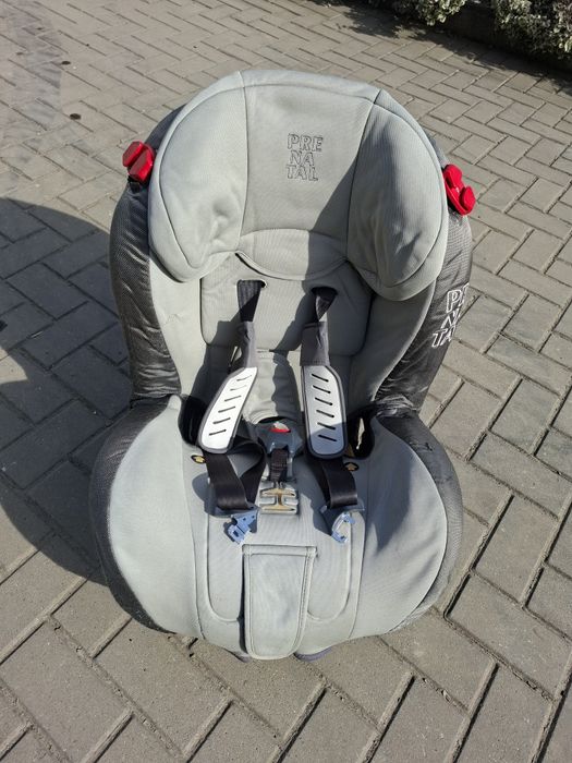 Vand scaun auto pentru copil