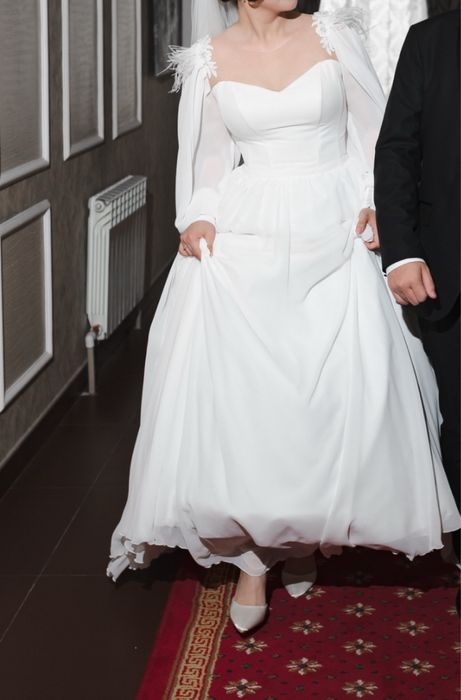 Свадебное платье