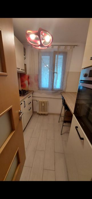 Inchiriez apartament  3 camere, Titan, ,Balta Alba