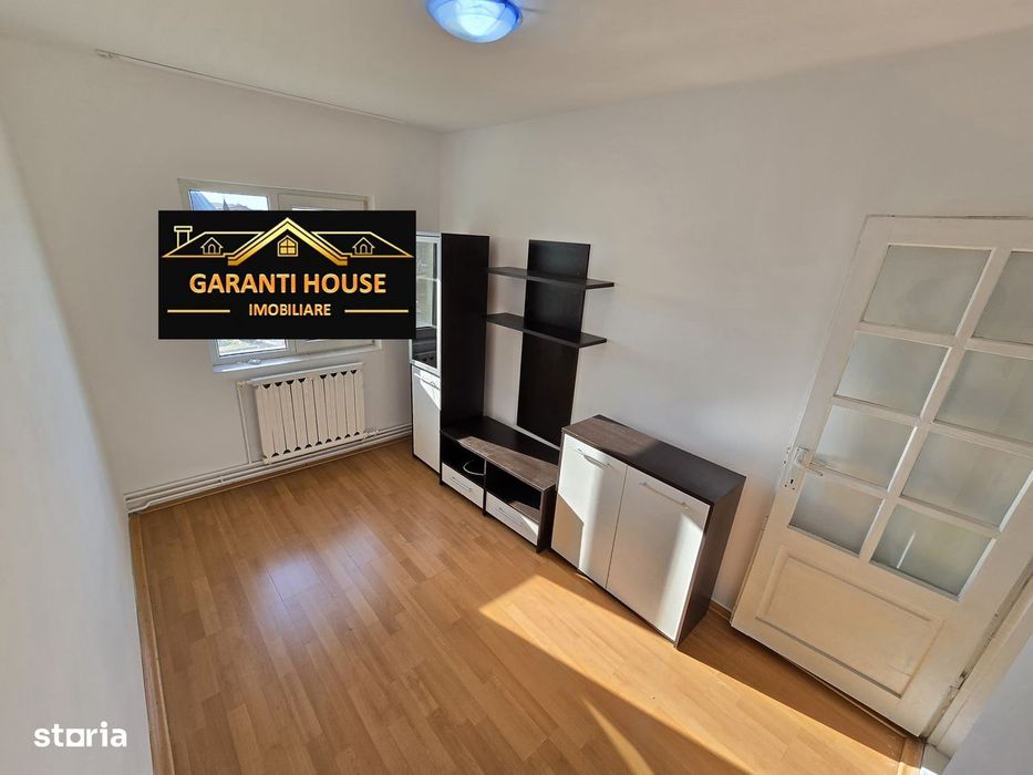 Ariesului, apartament 3 camere, decomandat, partial mobilat, 55 000€