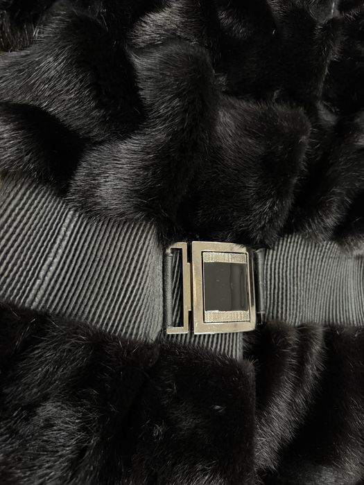 Продам норковую шубу