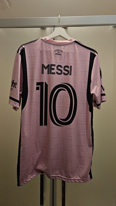 Тениски на Messi и Neymar jr