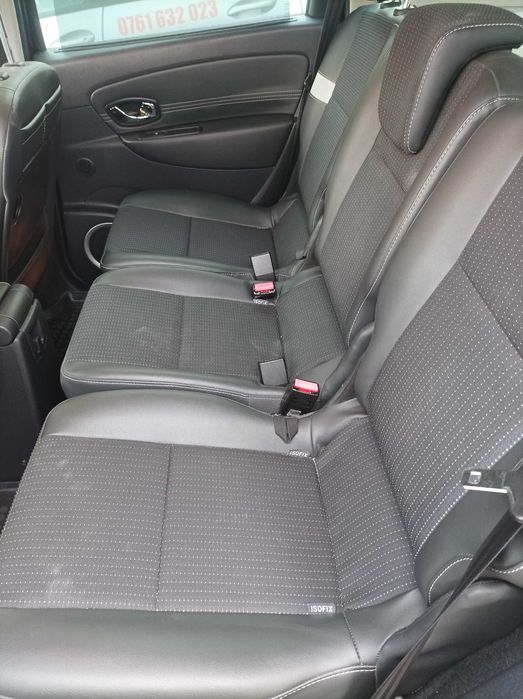 Vând Renault Scenic,an fabricație 2012, impecabil.