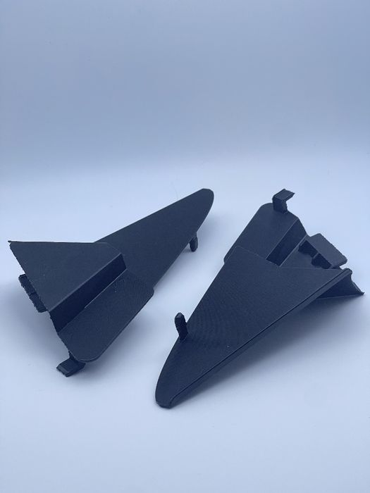 Уголки зеркал w124