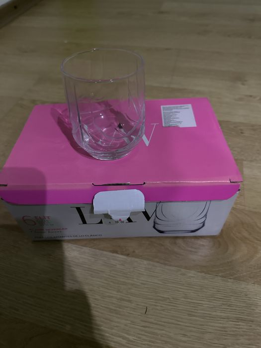 Set pahare plus carafa / set pahare aurite / set pahare simple