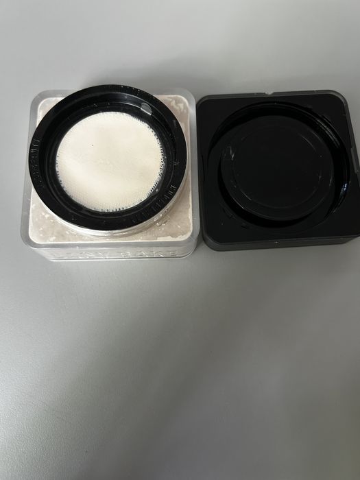 pudra huda beauty