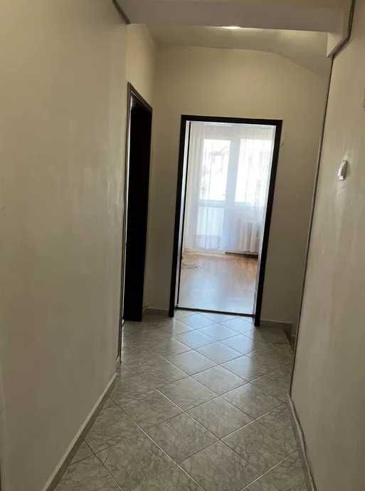 Дава се под наем Тристаен апартамент в Пловдив, Кършияка - 95 кв.м за 325 € - Снимка #5