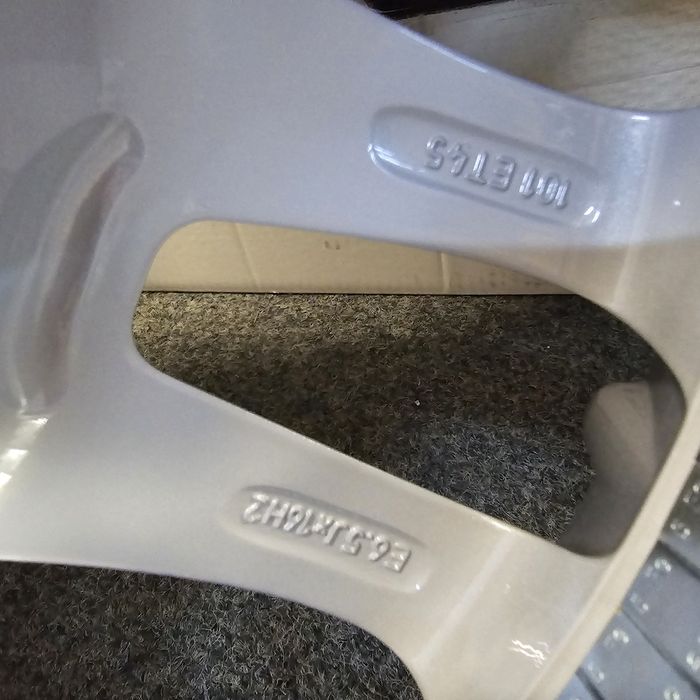 НОВИ Оригинални джанти за Тойота 16цола гуми 205 55 16 / 205 60 16