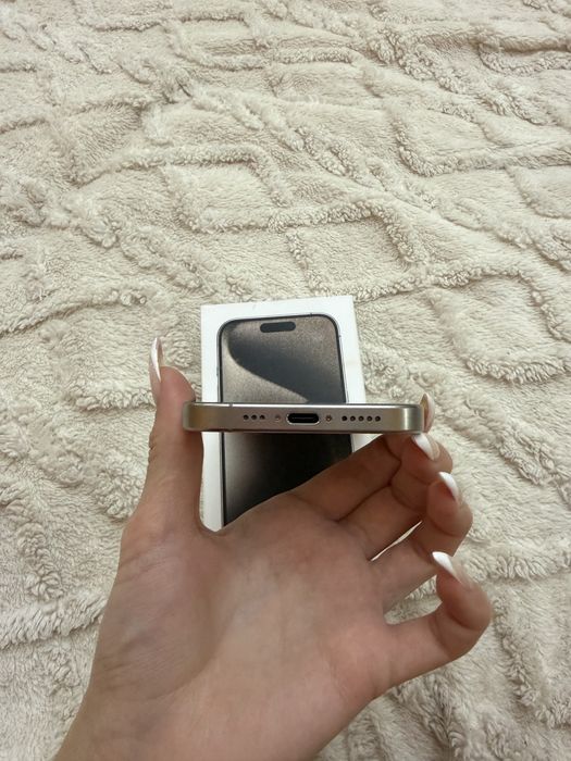 Продам iPhone 15PRO 128гб