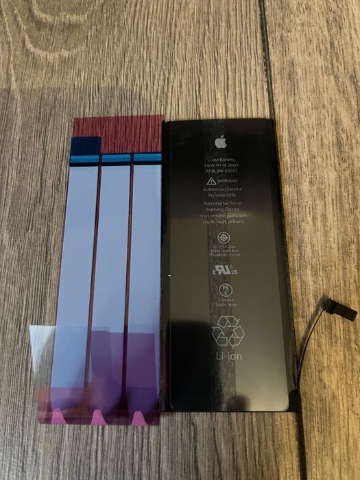Аккумулятор на iphone 6 S Plus