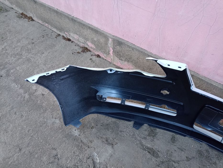 Bara față mercedes