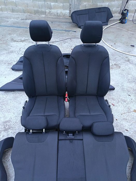 Механичен салон от F30