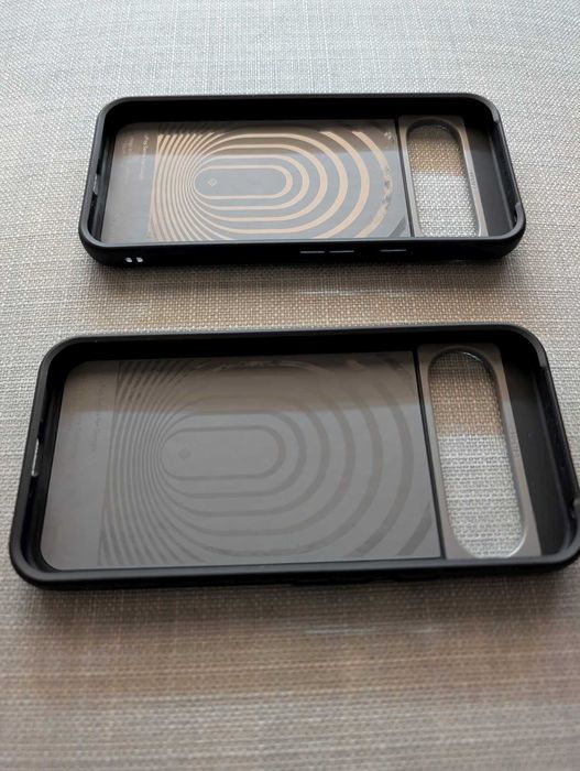 Употребяван но доста запазен калъф / гръб за Pixel 9 Pro Caseology