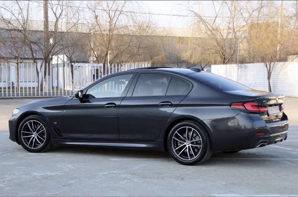 Bmw G30 Facelift 520D Mild Hibrid Xdrive Unic Proprietar