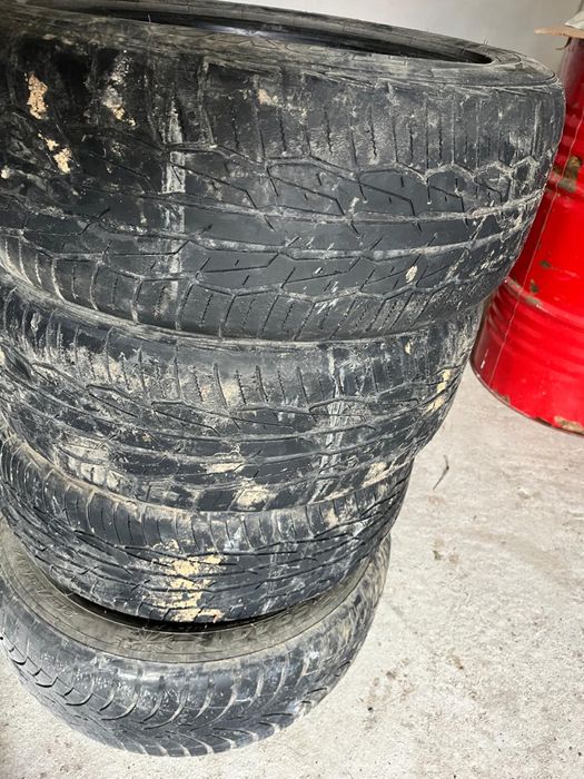 Продается шины всесезонные