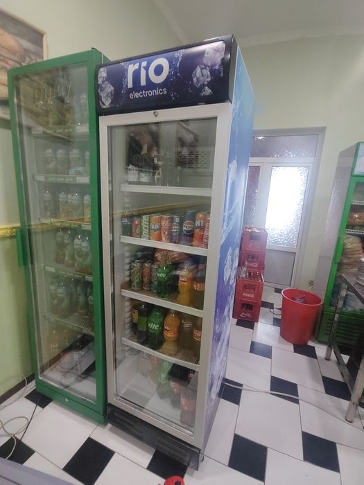 Xolodilniklar sotiladi