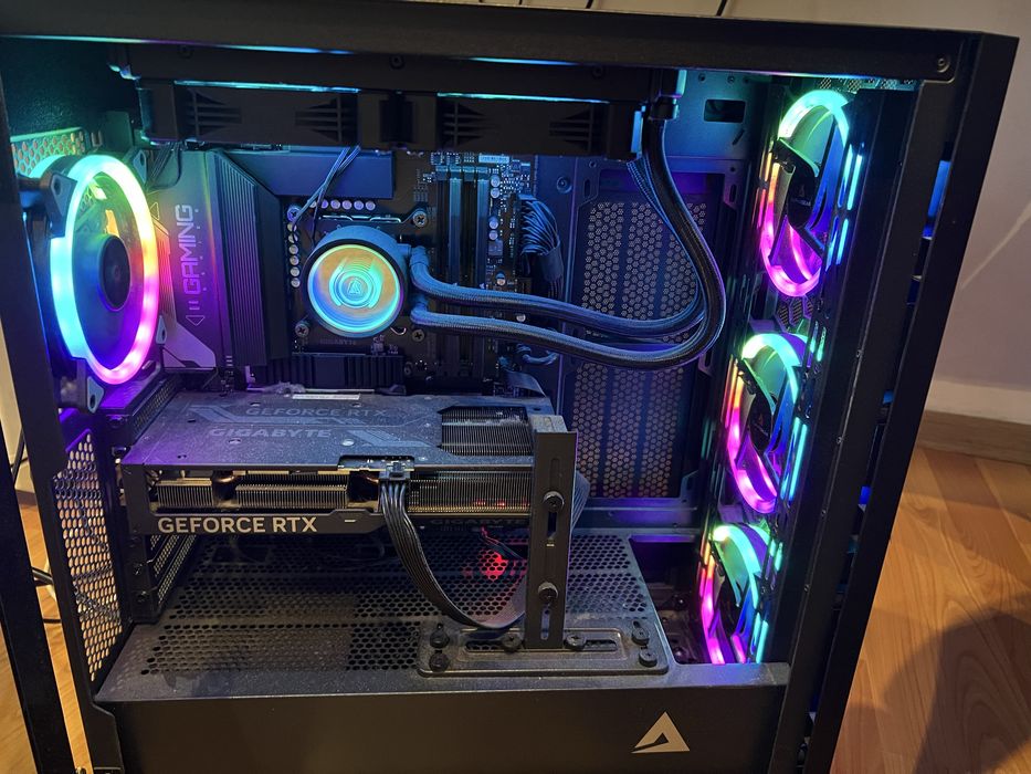 Vand pc gaming + monitor alienware 360hz