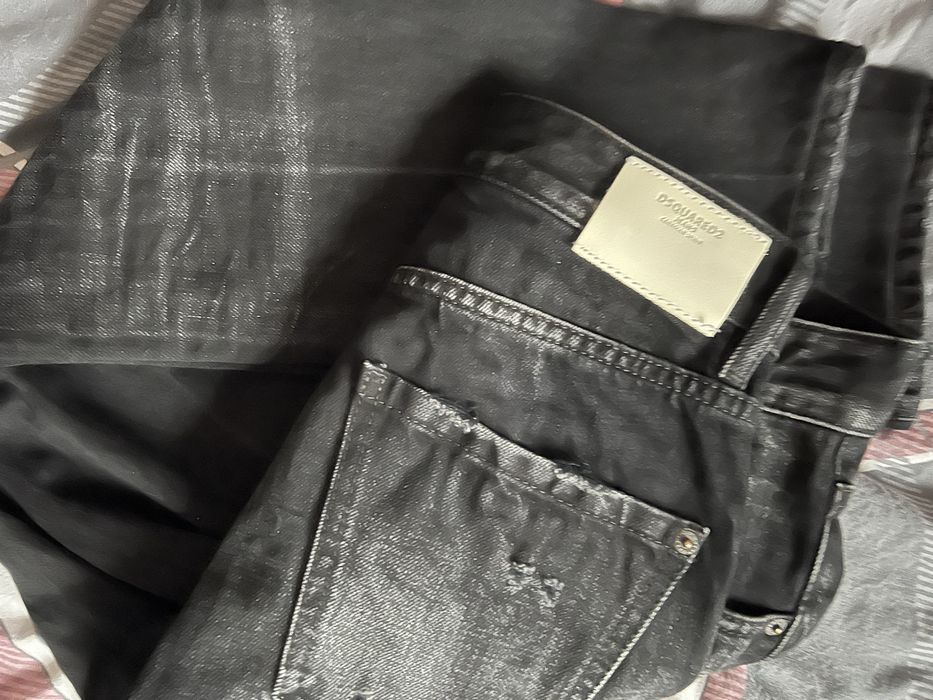 Нови дамски дънки dsquared