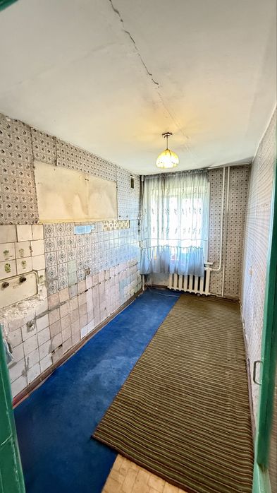 Продам 3-х комтантуную квартиру