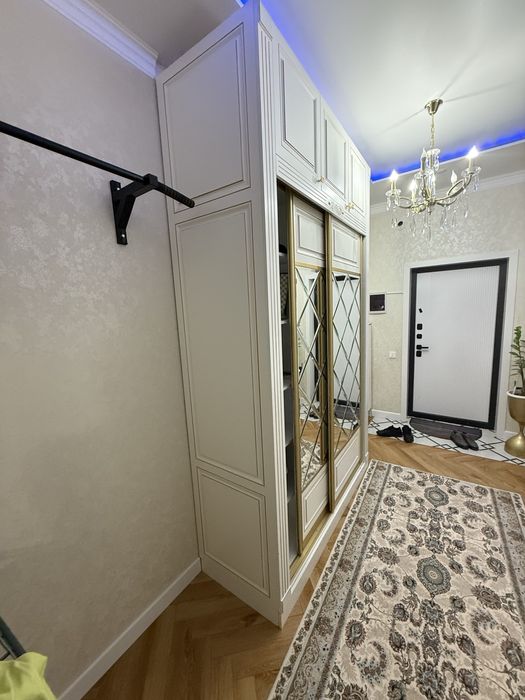 Шкаф хороший сапада мдф 3метыр