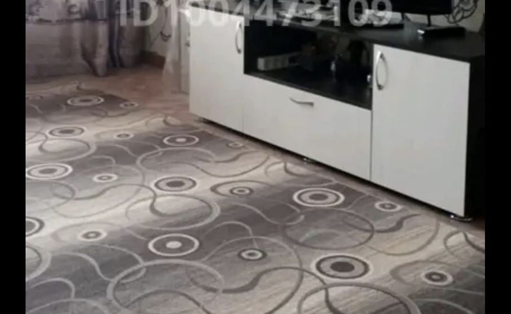 Продам тумбу под телевизор