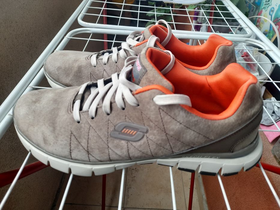 Маратонки Skechers Flex Gel  Номер 44 . Стелка 28,5 см.