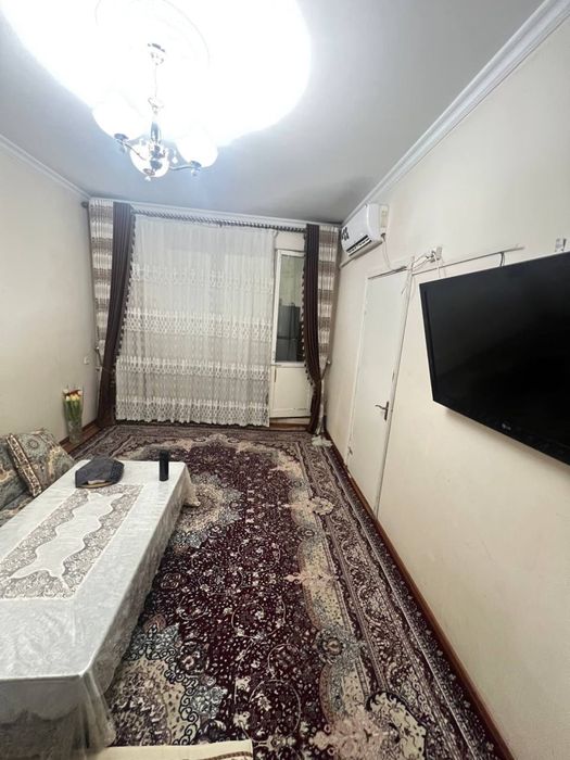 Чиланзар 12-кв 1/5/5 перд в 2х рядом Фархадский базар