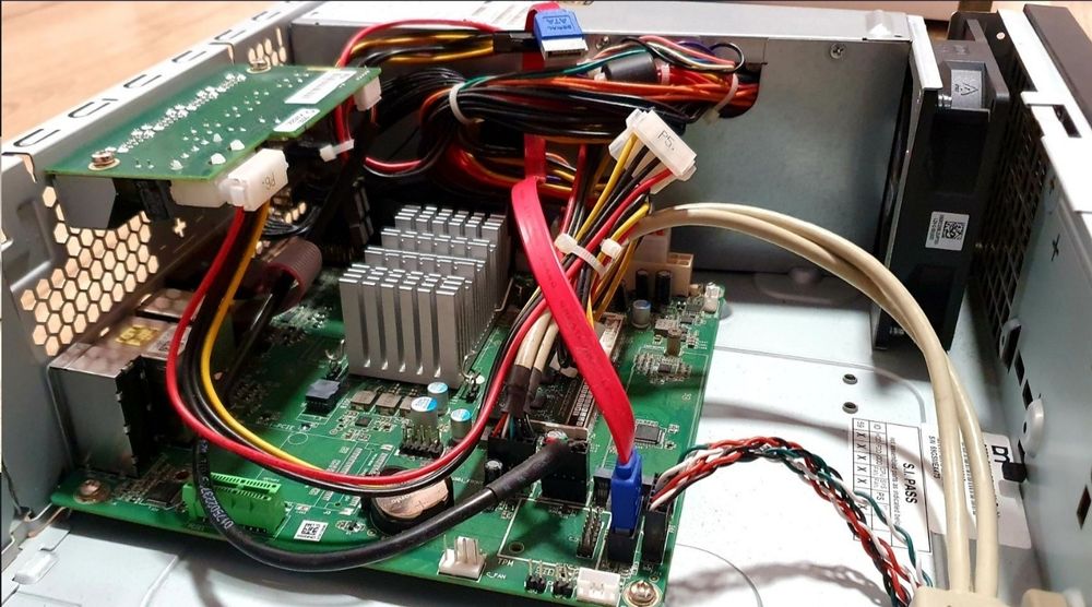 Beetle M-3 pc calculator pentru magazin 4gb