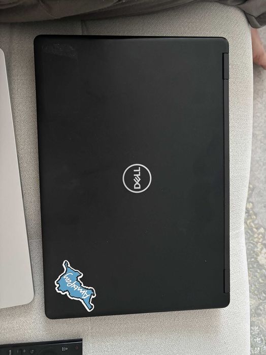 Продается ноутбук Dell Latitude 5490