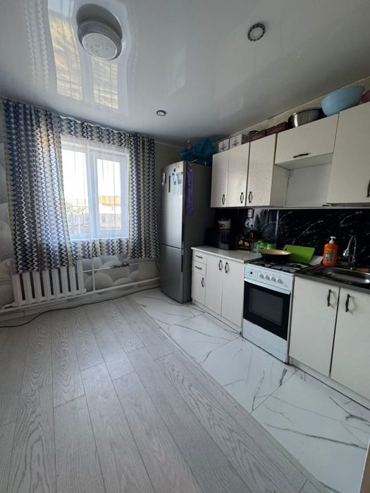 Дом на земле ,есть торг.